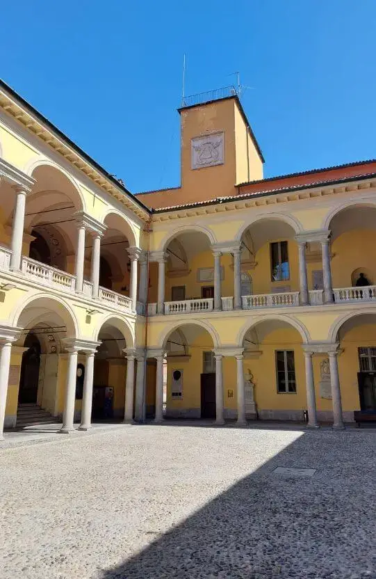 Studio-Legale-Magnani-Cortile-delle-Statue